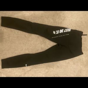 Nike dry fit leggings